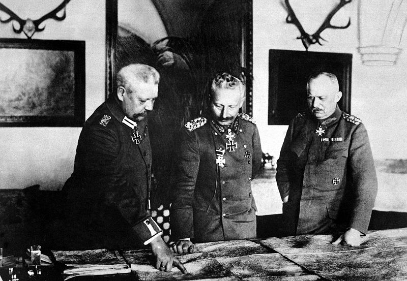 Hindenburg,_Kaiser,_Ludendorff